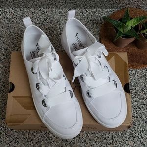Koolaburra by Ugg Sneakers, 6.5C